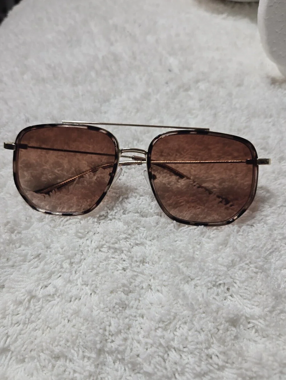 Retro Aviator Sunglasses for Women Men Vintage Classic Square Metal Fram